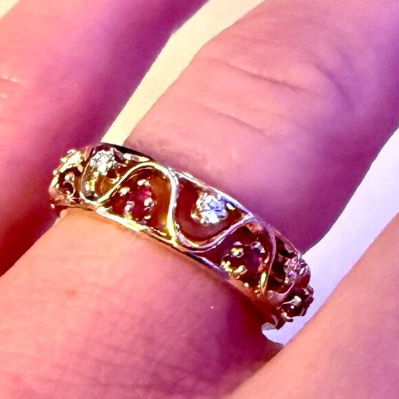 14k Gold Natural Diamond & Ruby Filigree Band Ring, Size 6.5 – Appraised $2,600 - Picture 5 of 6